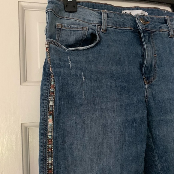 Zara Skinny Jeans with Embellishment - Picture 2 of 4